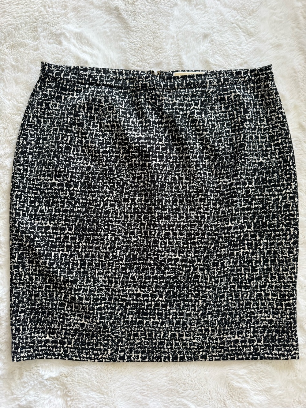 MICHAEL Michael Kors Black and Cream Ponte Pencil Skirt